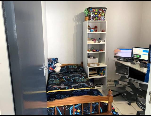 3 BEDROOM HOUSE FOR SALE IN PARKRAND